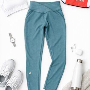 Lululemon Base Pace High Rise Leggins